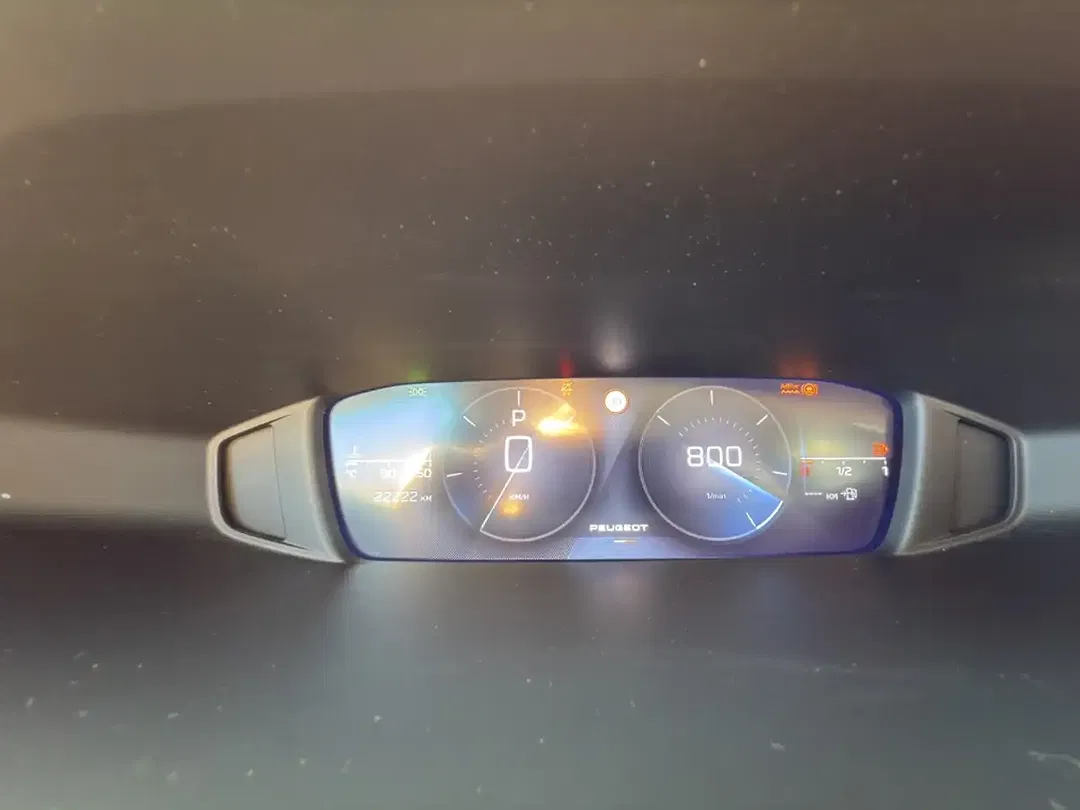 Peugeot 308 - Thumbnail 15
