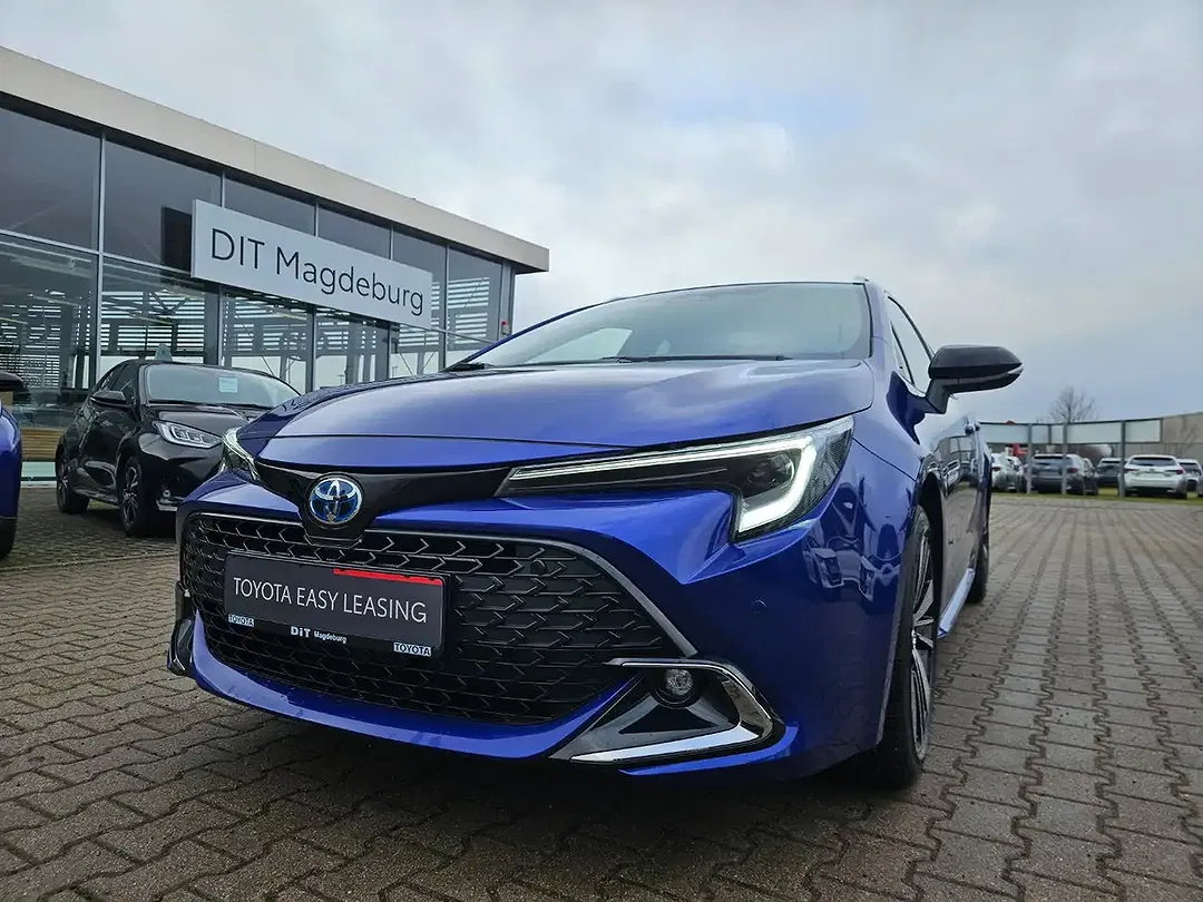 Toyota Corolla - Thumbnail 3