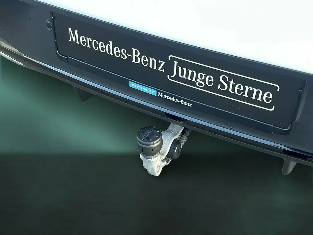 Mercedes-Benz GLC 300 - Thumbnail 15