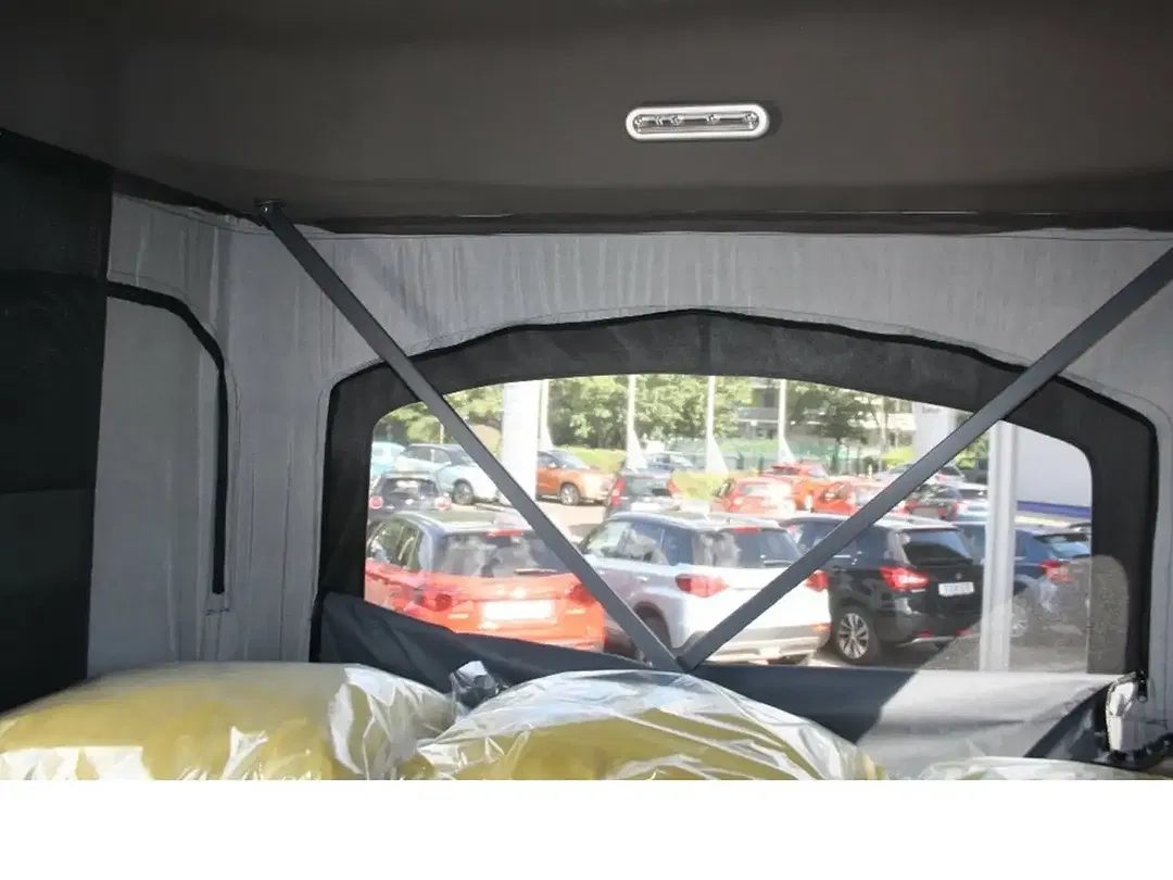 Suzuki Jimny - Thumbnail 13