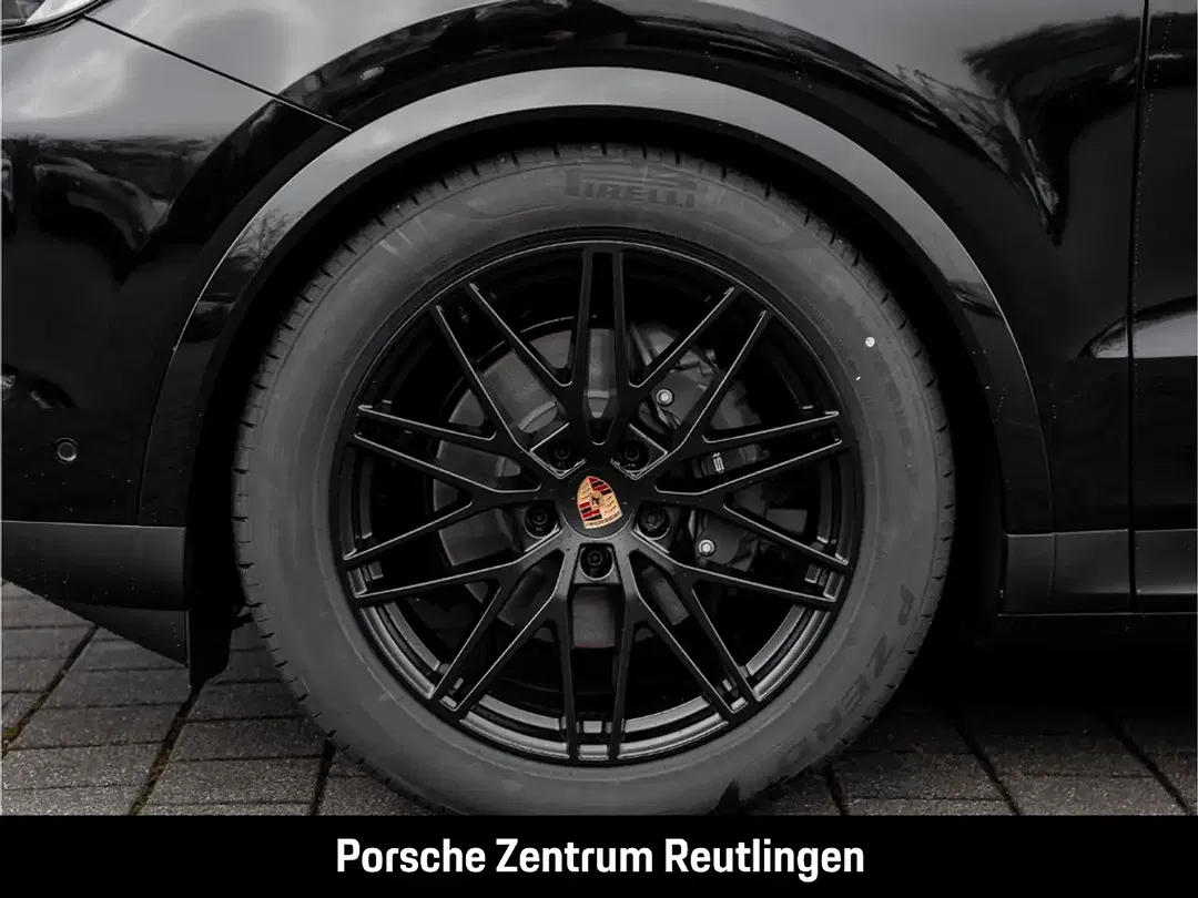 Porsche Cayenne - Thumbnail 12