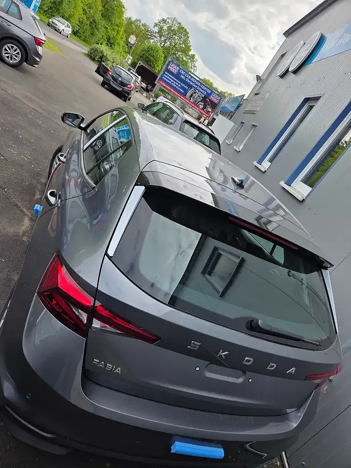 Skoda Fabia - Thumbnail 3
