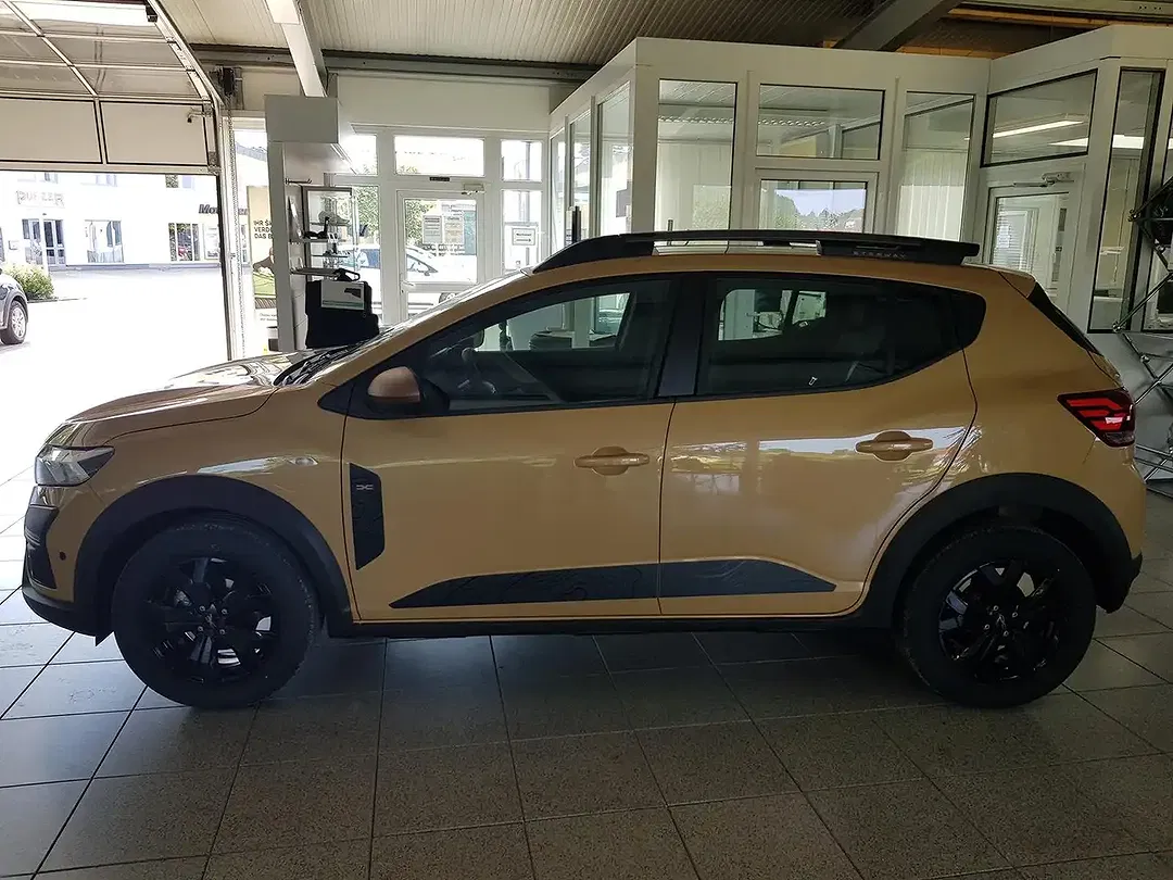 Dacia Sandero - Thumbnail 4