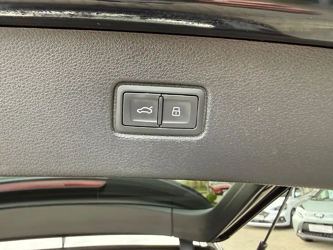 Audi SQ7 - Thumbnail 10