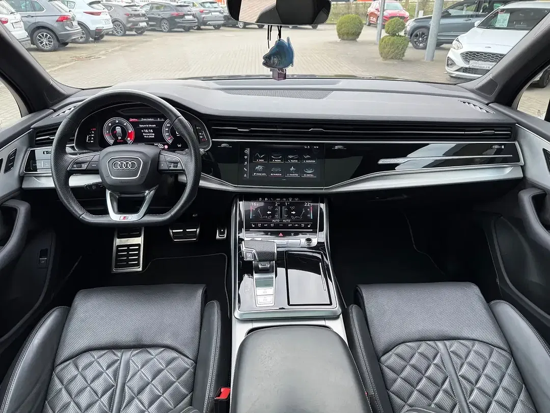 Audi SQ7 - Thumbnail 13