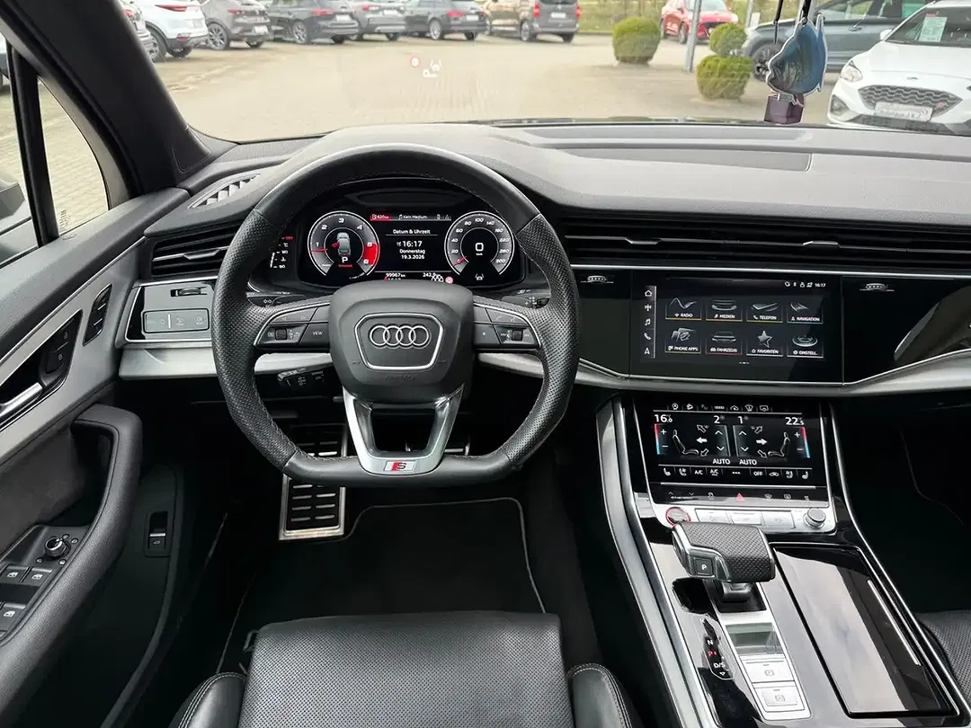 Audi SQ7 - Thumbnail 15