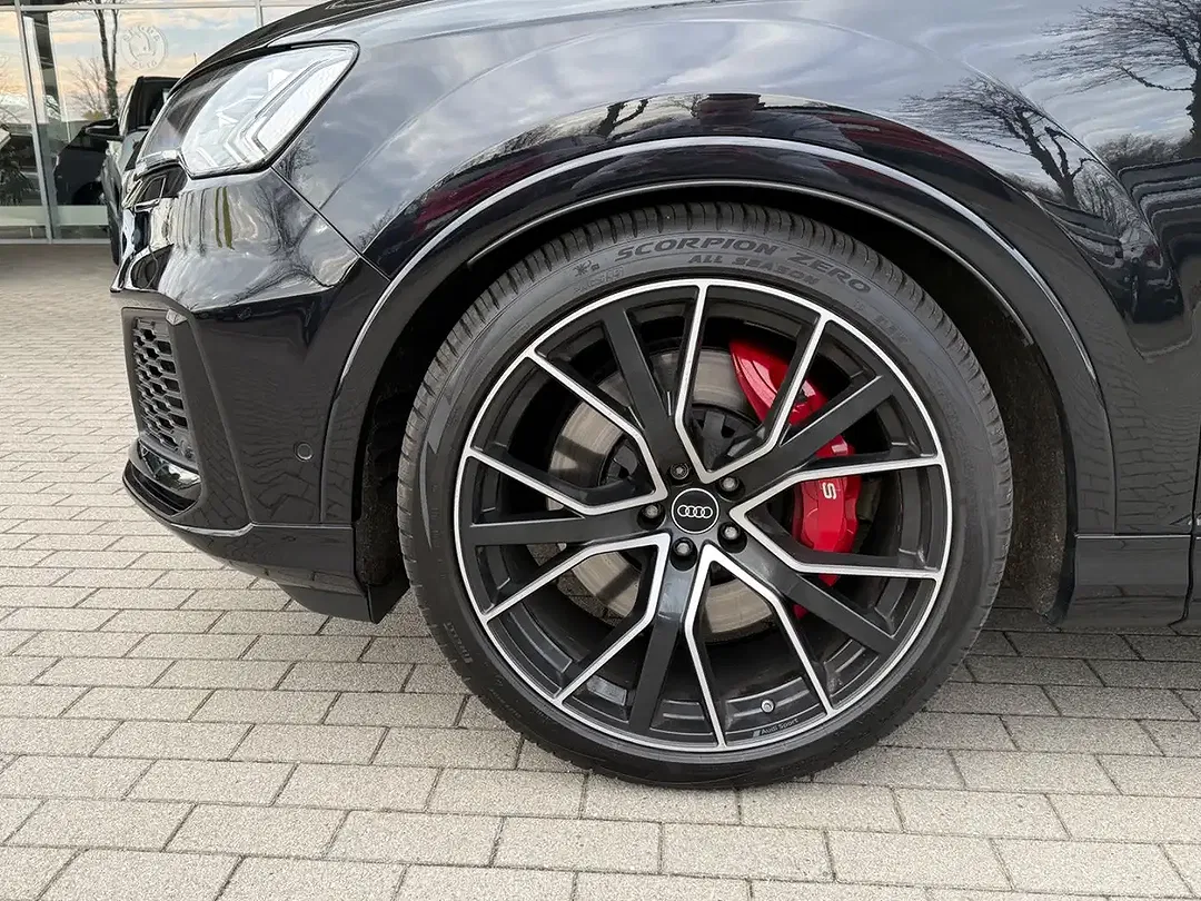 Audi SQ7 - Thumbnail 5