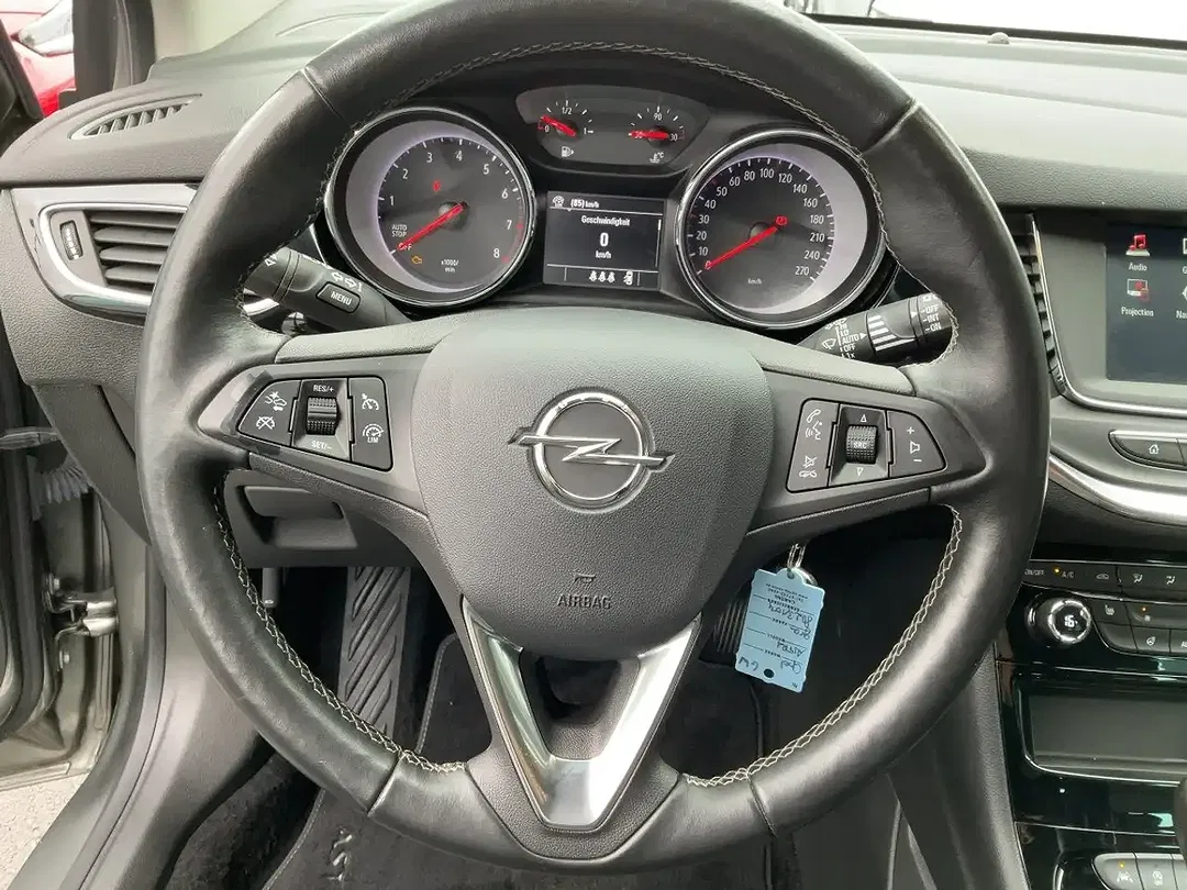 Opel Astra - Thumbnail 11