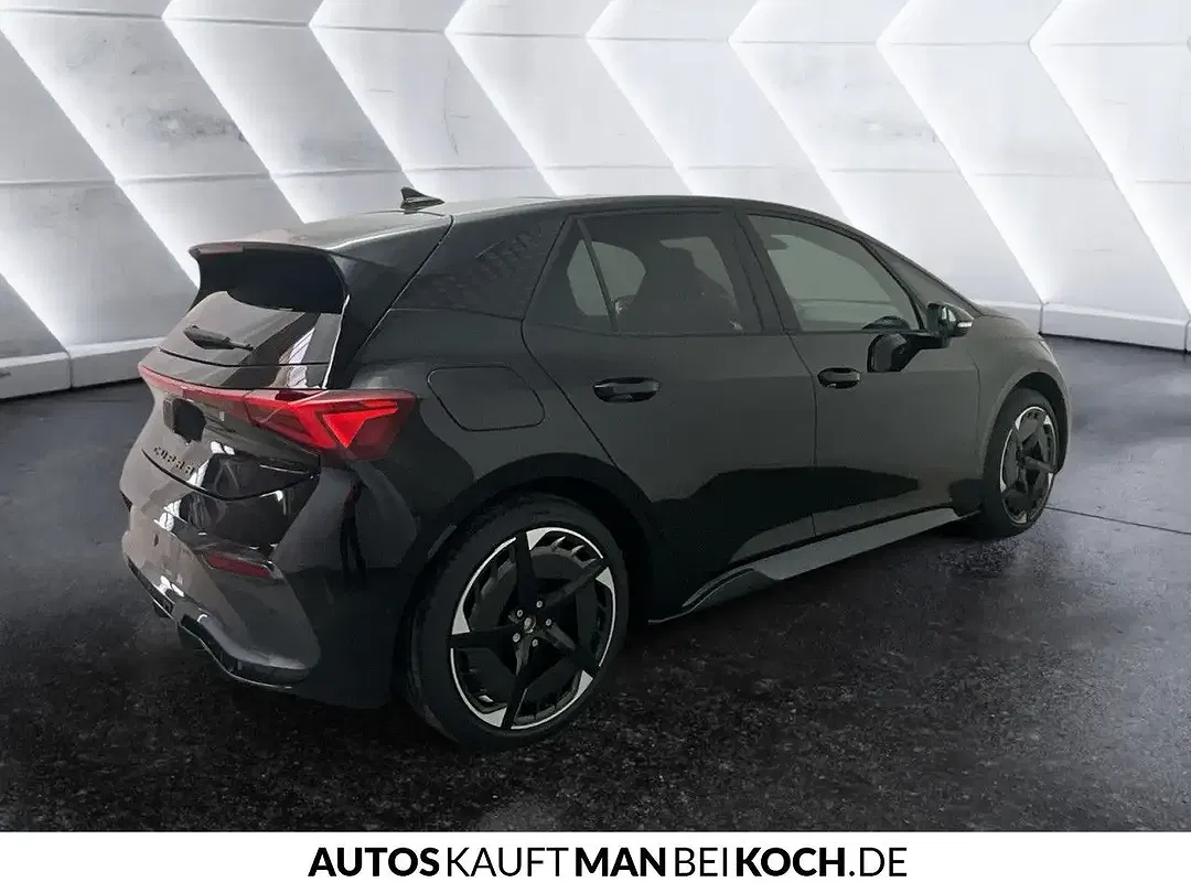 CUPRA Born - Thumbnail 4