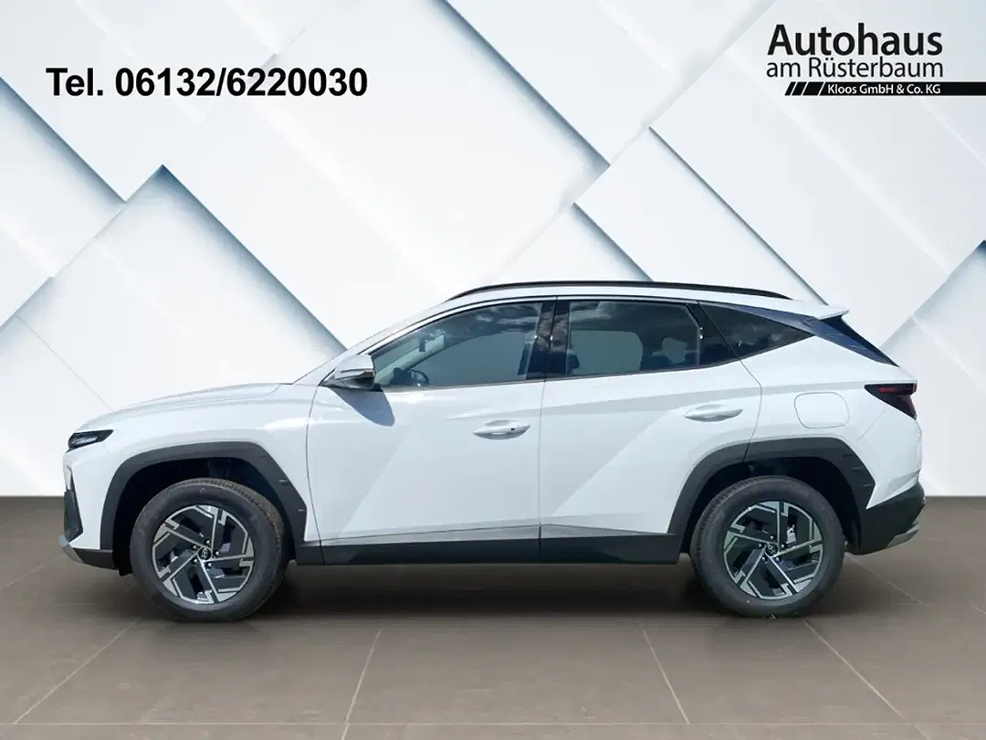 Hyundai TUCSON - Thumbnail 3