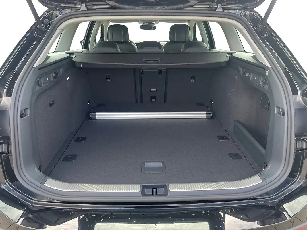 Volkswagen Passat Variant - Thumbnail 6