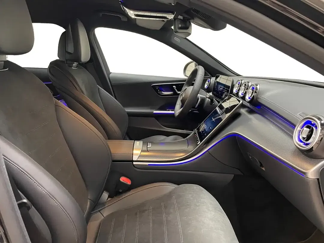 Mercedes-Benz C 300 - Thumbnail 3