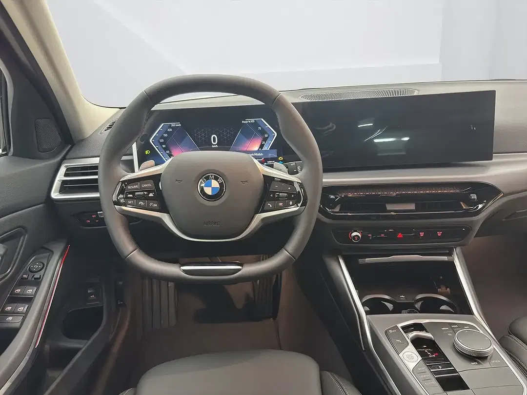 BMW 318 - Thumbnail 15