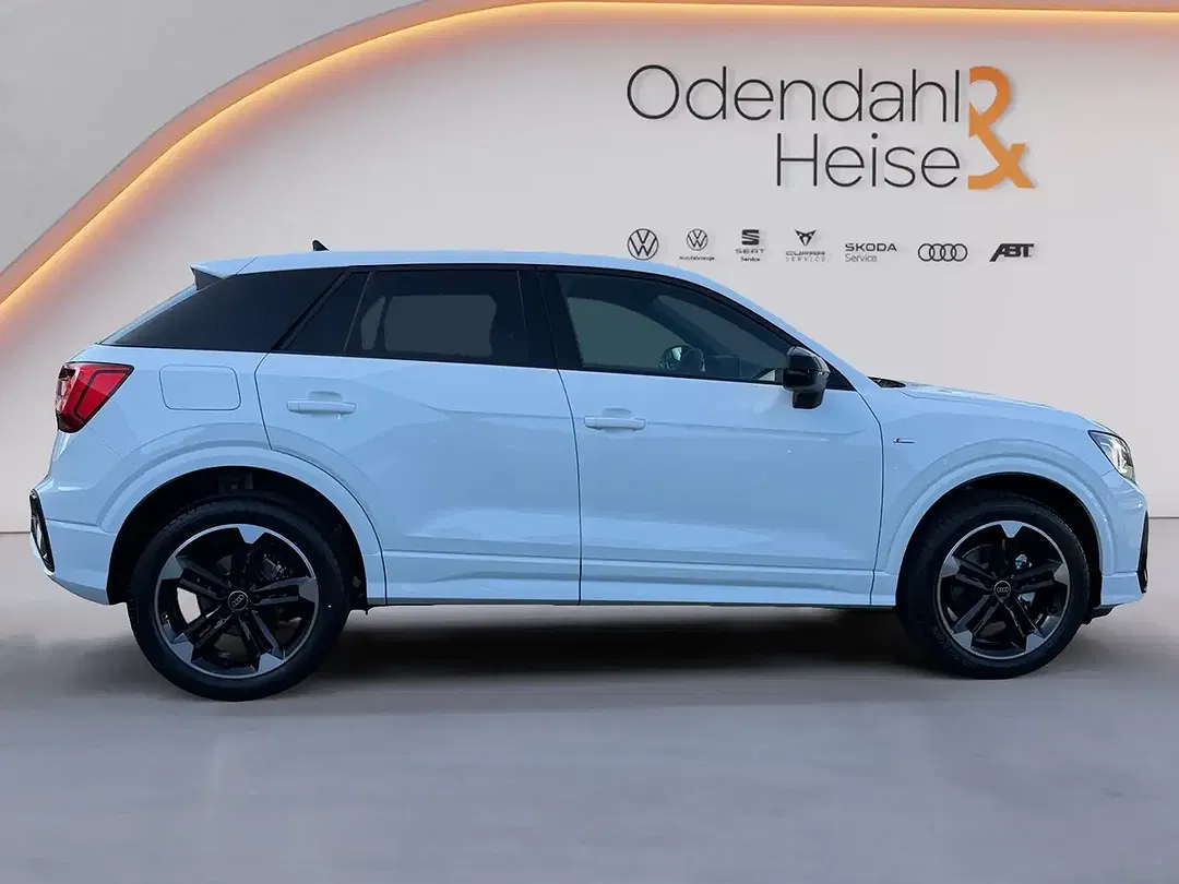 Audi Q2 - Thumbnail 6