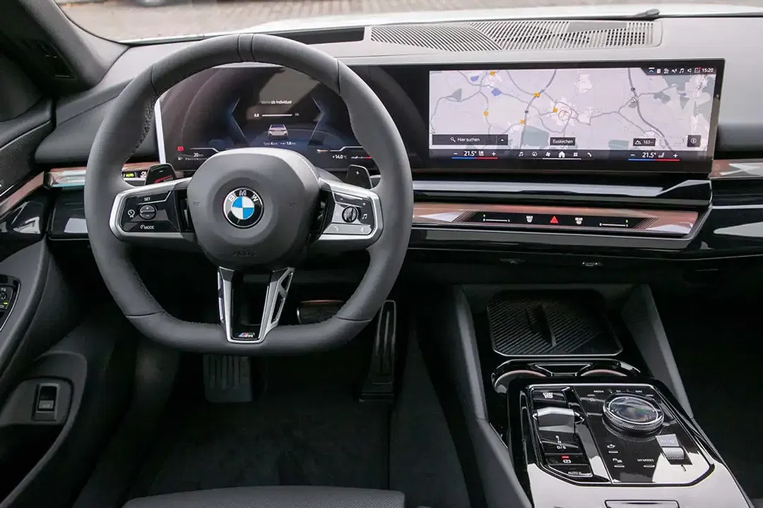 BMW 520 - Thumbnail 14