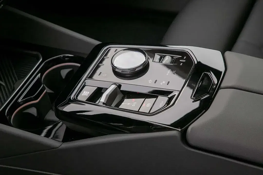 BMW 520 - Thumbnail 8