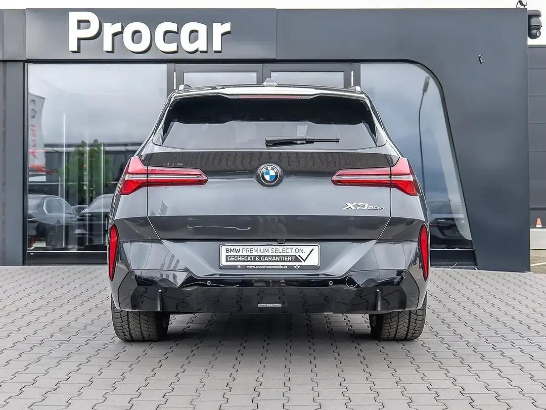 BMW X3 - Thumbnail 11