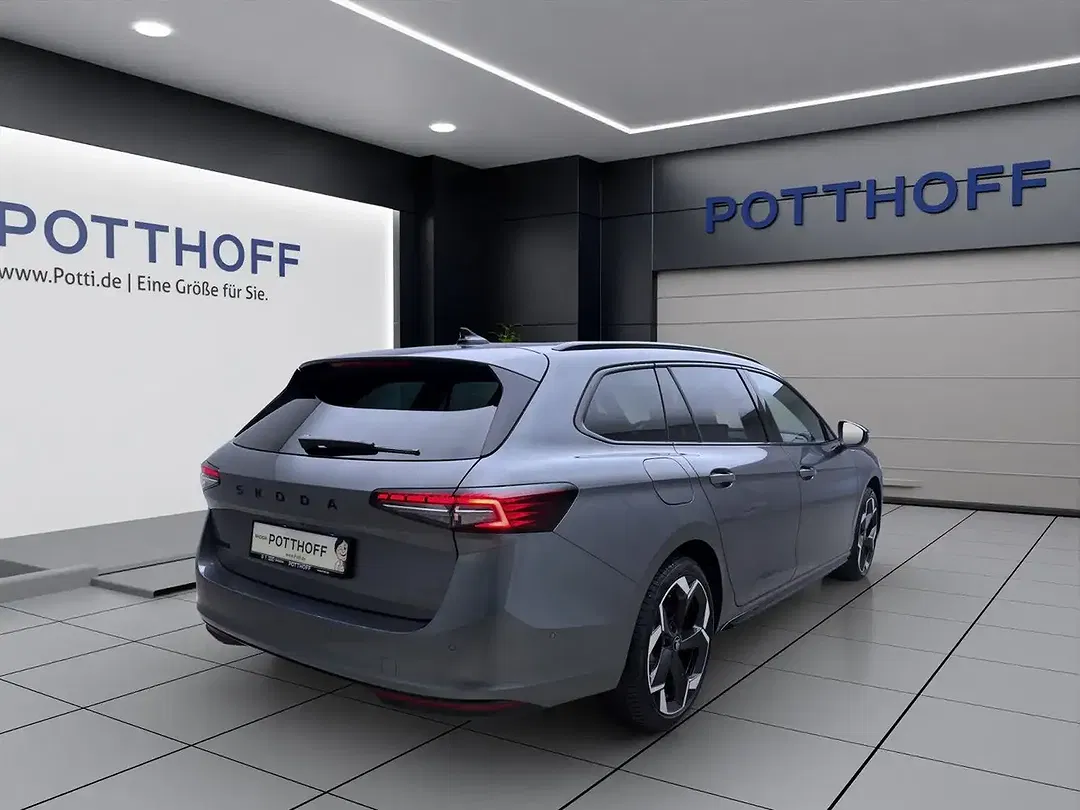 Skoda Superb - Thumbnail 6