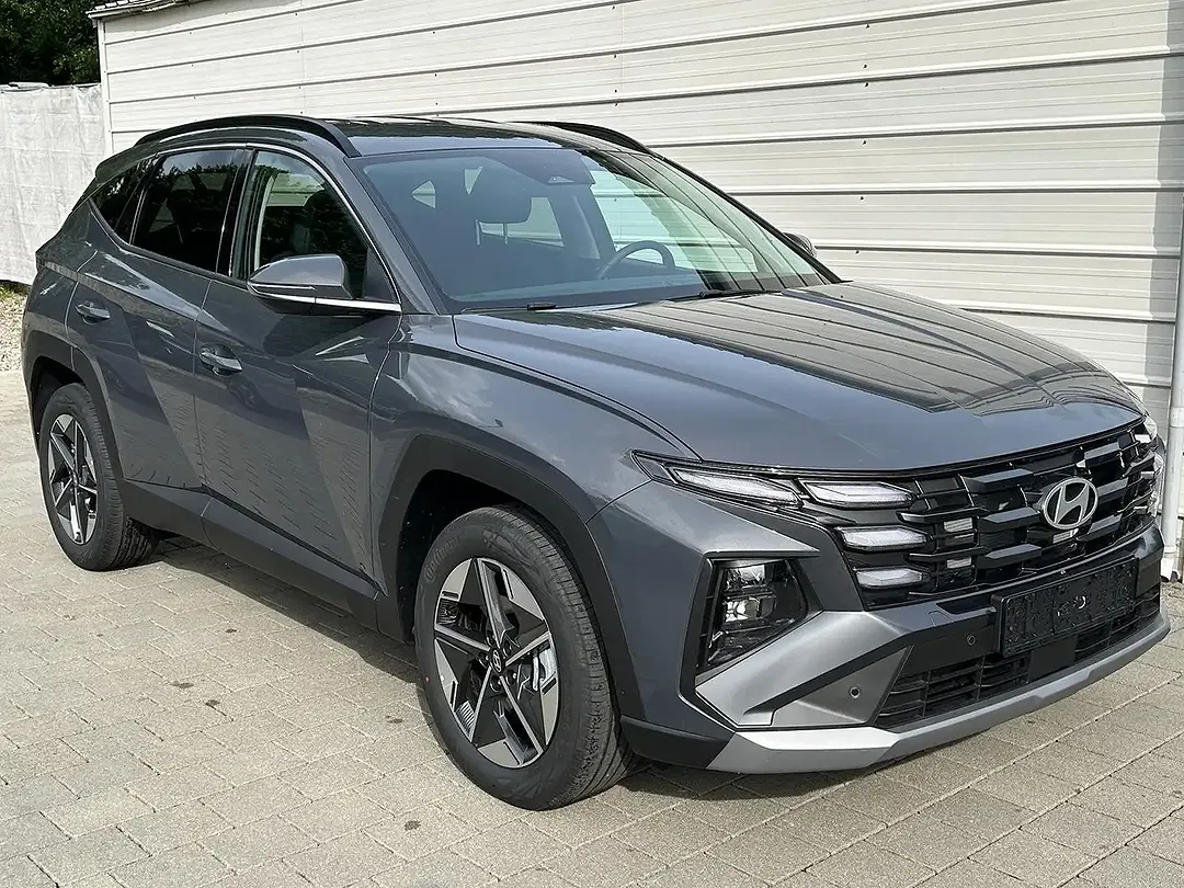 Hyundai TUCSON - Thumbnail 2