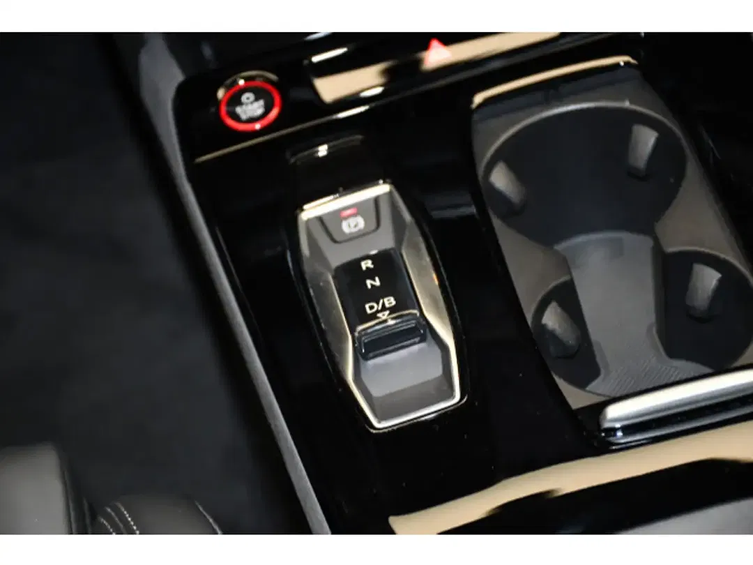 Audi SQ6 e-tron - Thumbnail 6