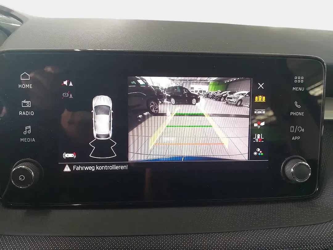 Skoda Fabia - Thumbnail 10