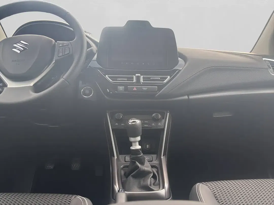 Suzuki S-Cross - Thumbnail 14
