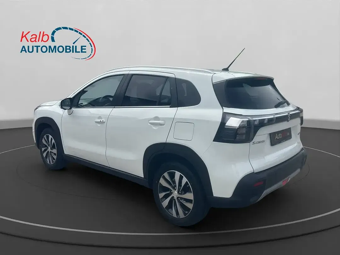 Suzuki S-Cross - Thumbnail 3