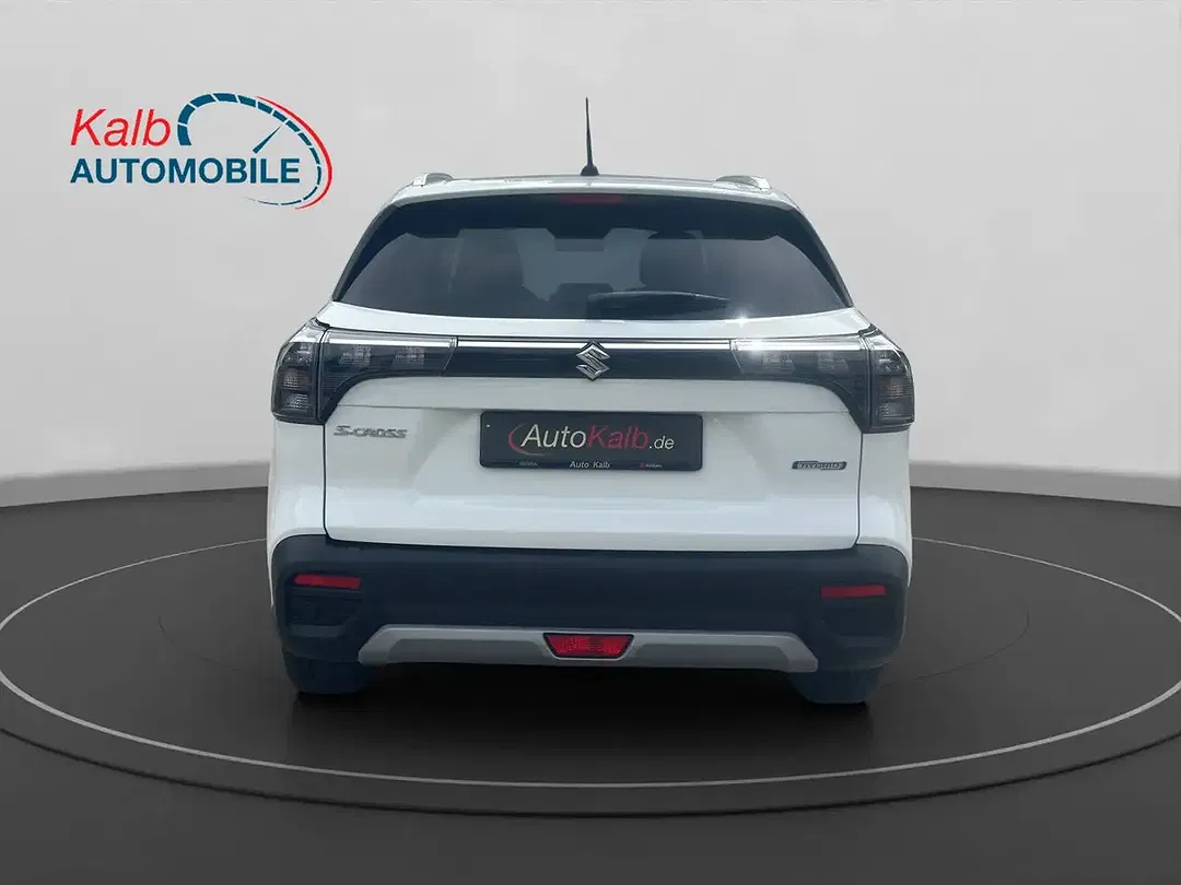 Suzuki S-Cross - Thumbnail 4