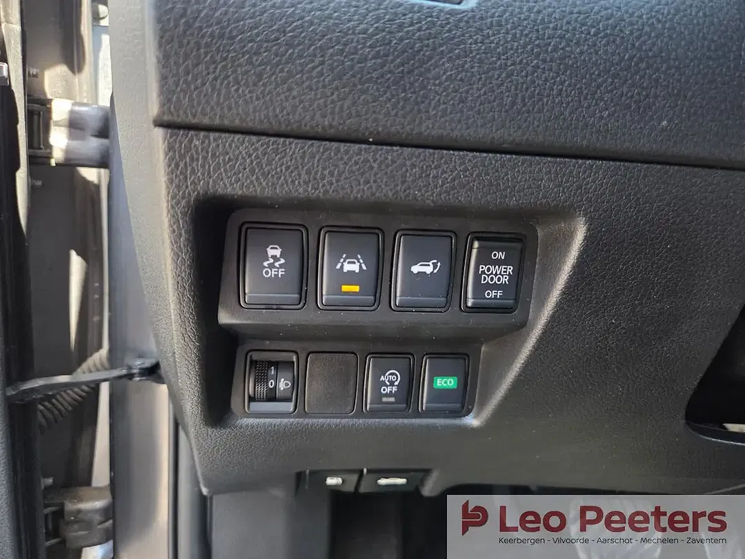 Nissan X-Trail - Thumbnail 7