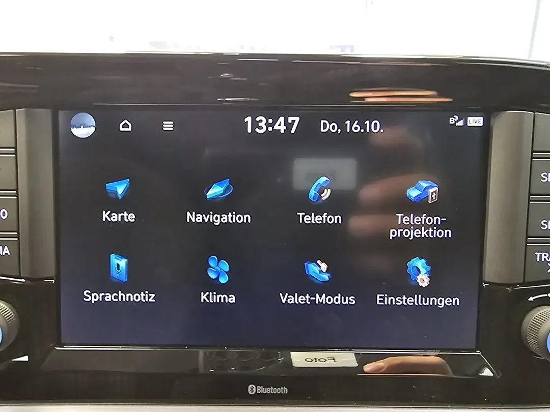 Hyundai i10 - Thumbnail 12