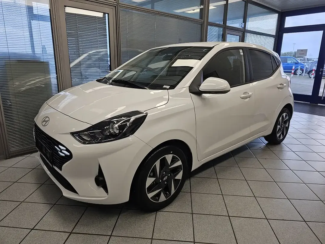 Hyundai i10 - Thumbnail 2