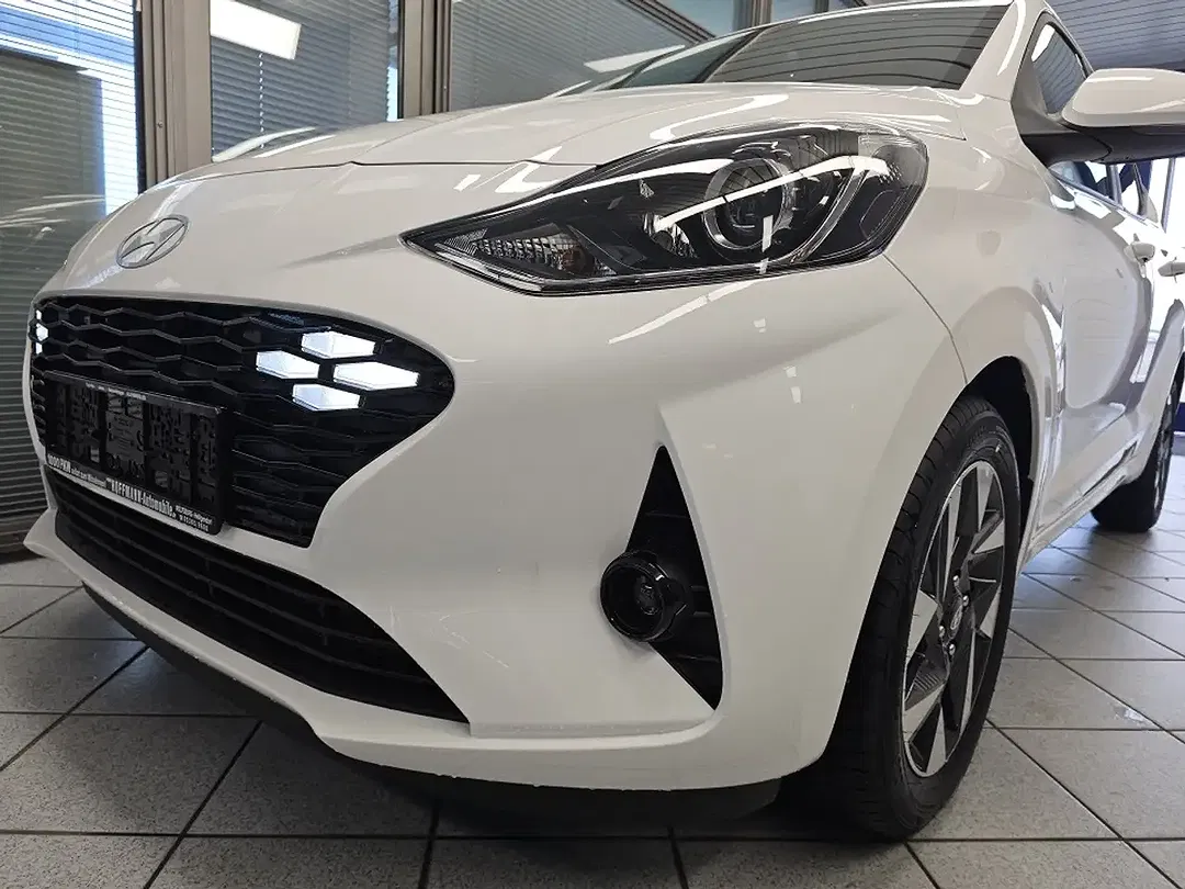 Hyundai i10 - Thumbnail 33