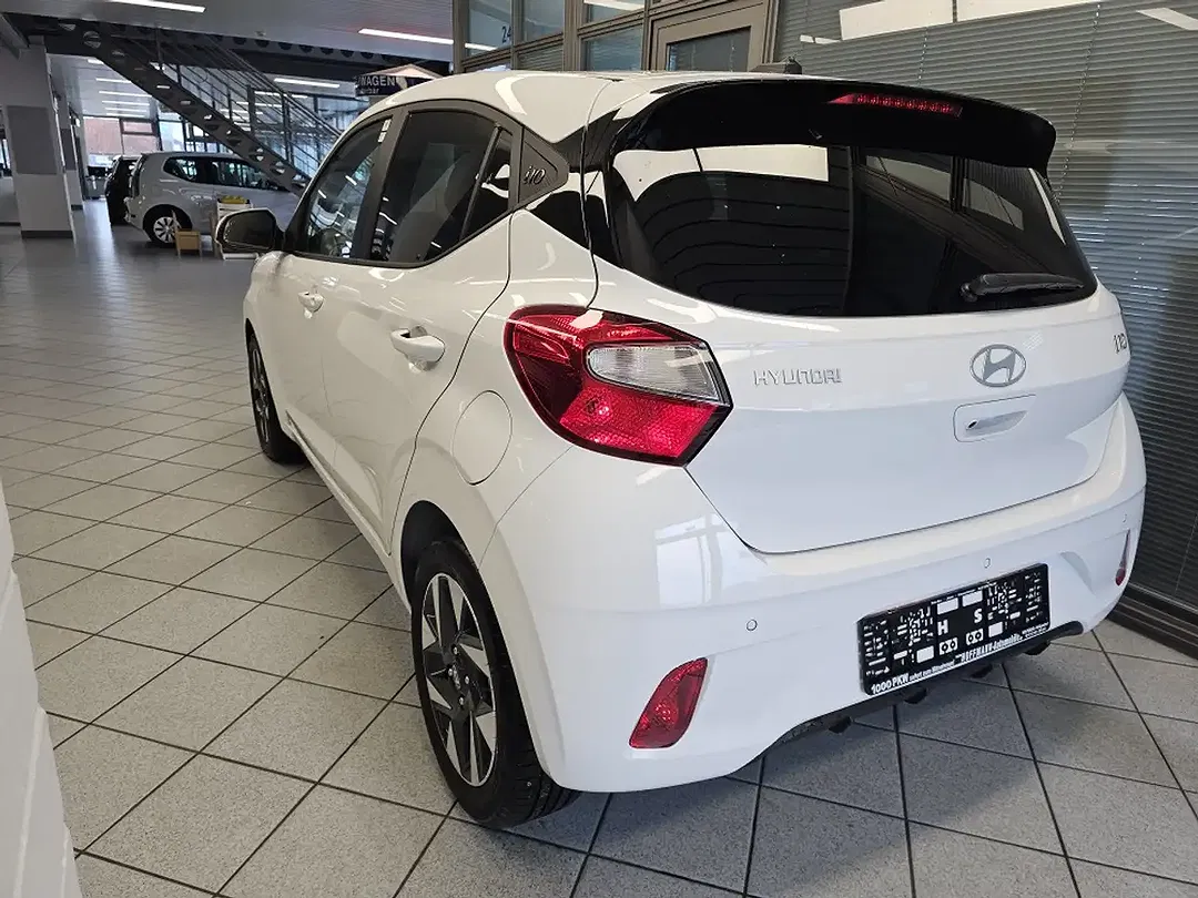 Hyundai i10 - Thumbnail 5