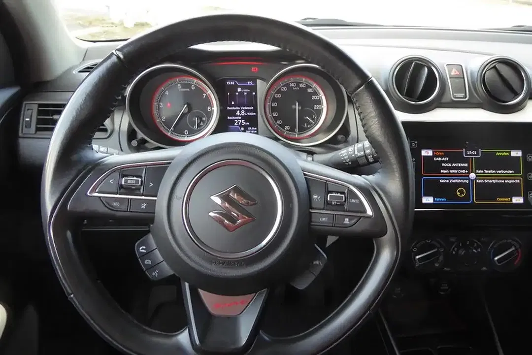 Suzuki Swift - Thumbnail 10