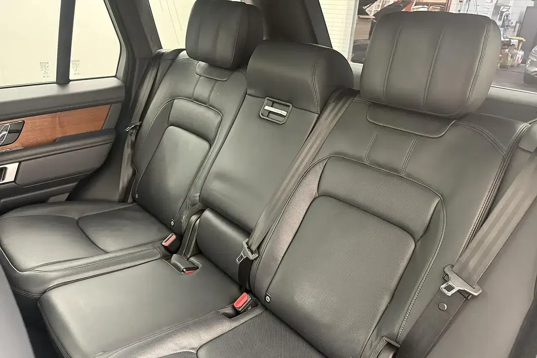 Land Rover Range Rover - Thumbnail 33