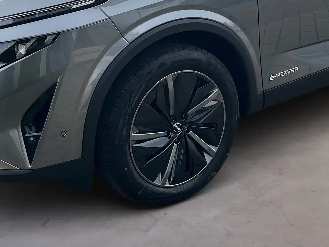 Nissan Qashqai - Thumbnail 11
