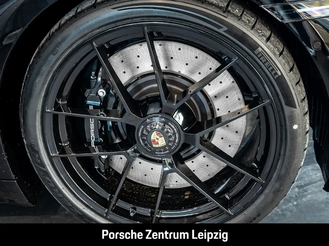 Porsche 992 - Thumbnail 15