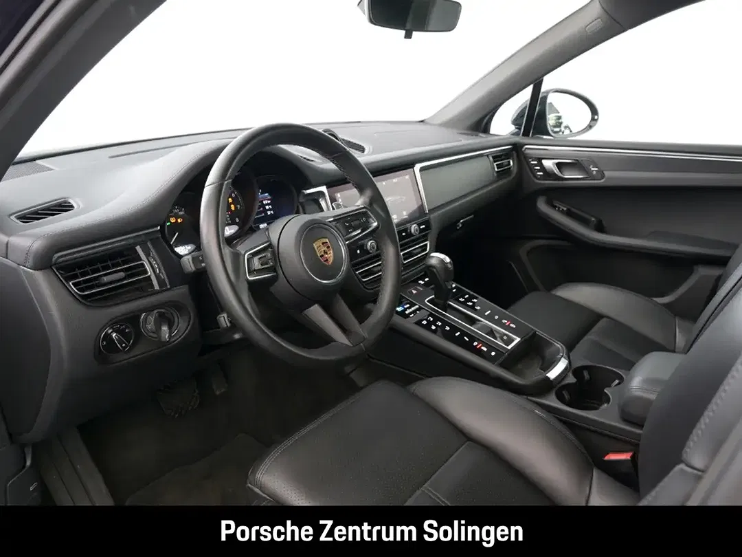 Porsche Macan - Thumbnail 11