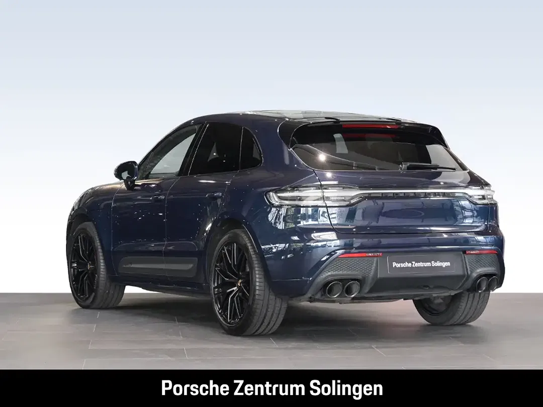 Porsche Macan - Thumbnail 3