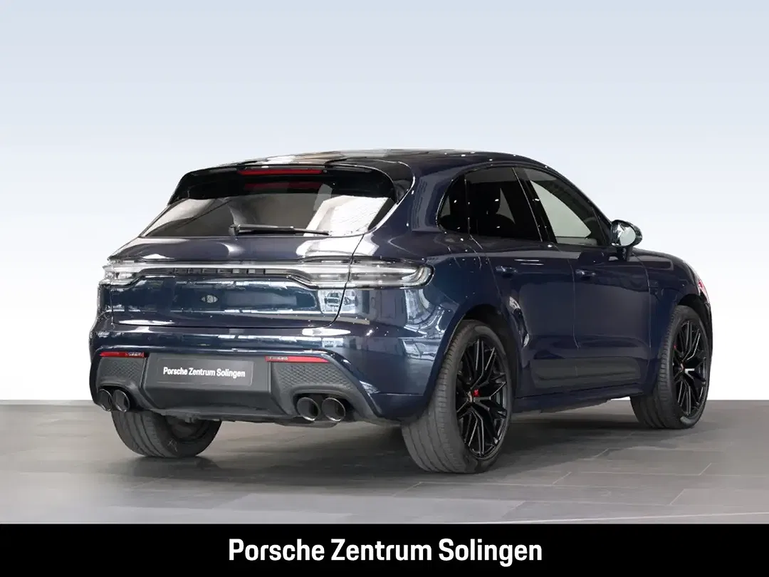 Porsche Macan - Thumbnail 4