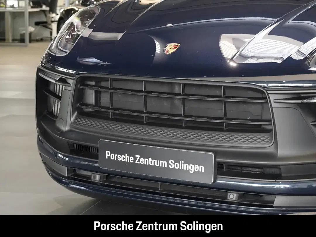 Porsche Macan - Thumbnail 7