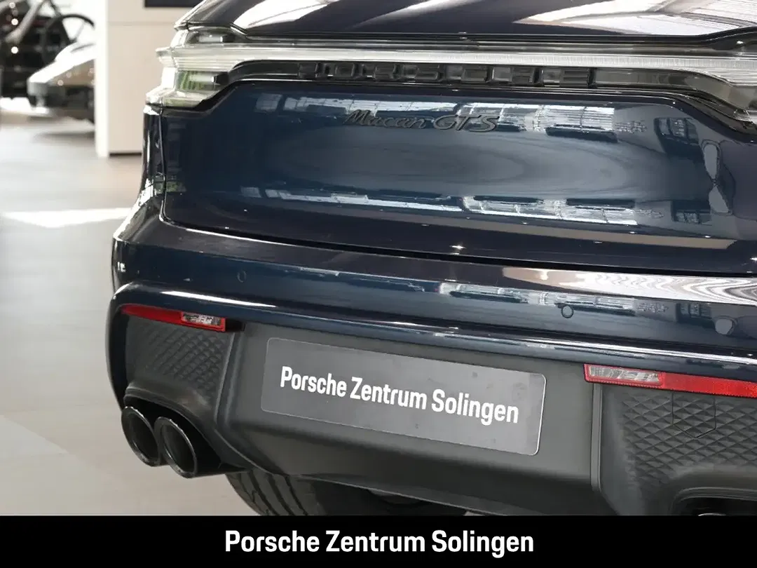 Porsche Macan - Thumbnail 8