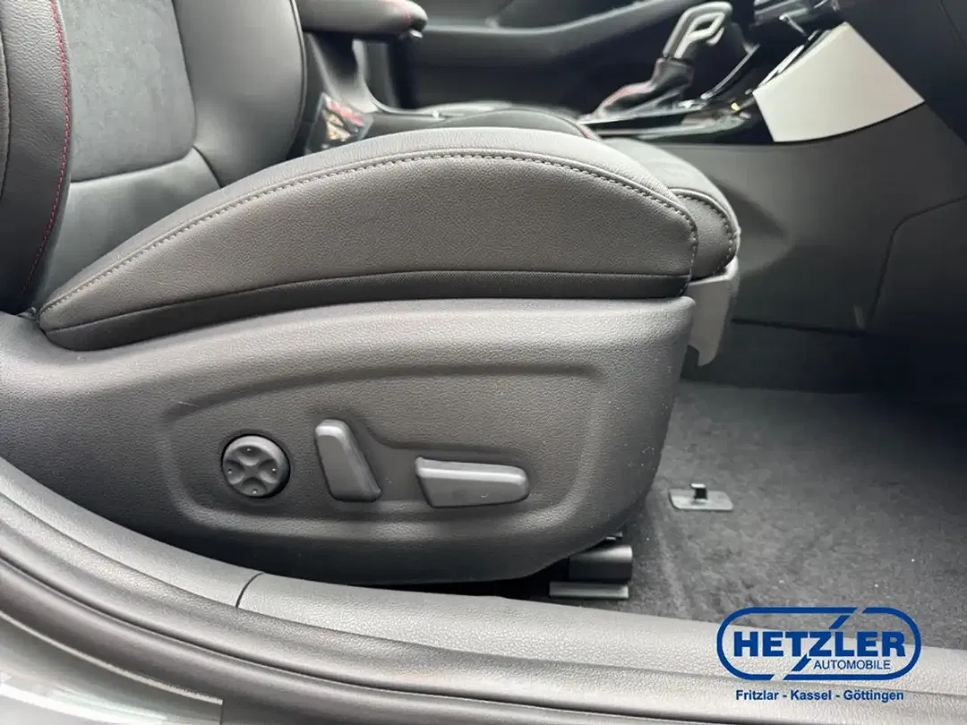 Hyundai i30 - Thumbnail 15