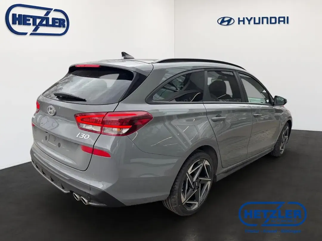Hyundai i30 - Thumbnail 3