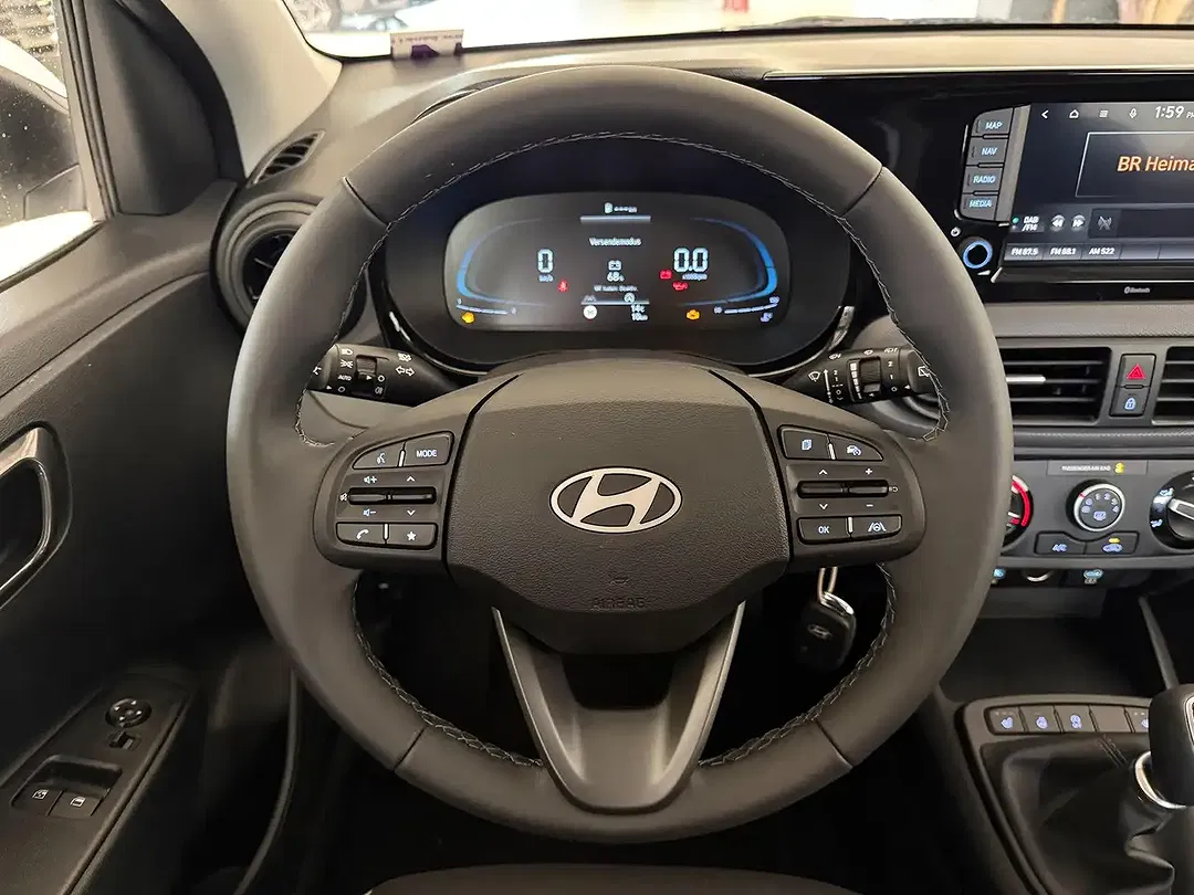 Hyundai i10 - Thumbnail 13
