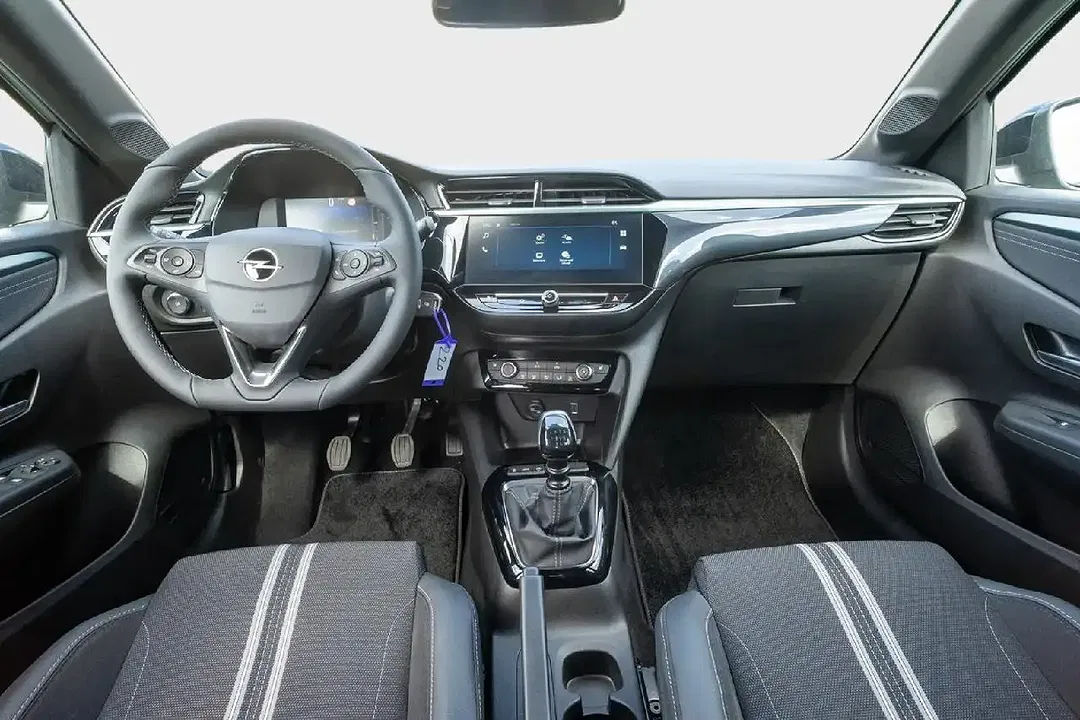 Opel Corsa - Thumbnail 9