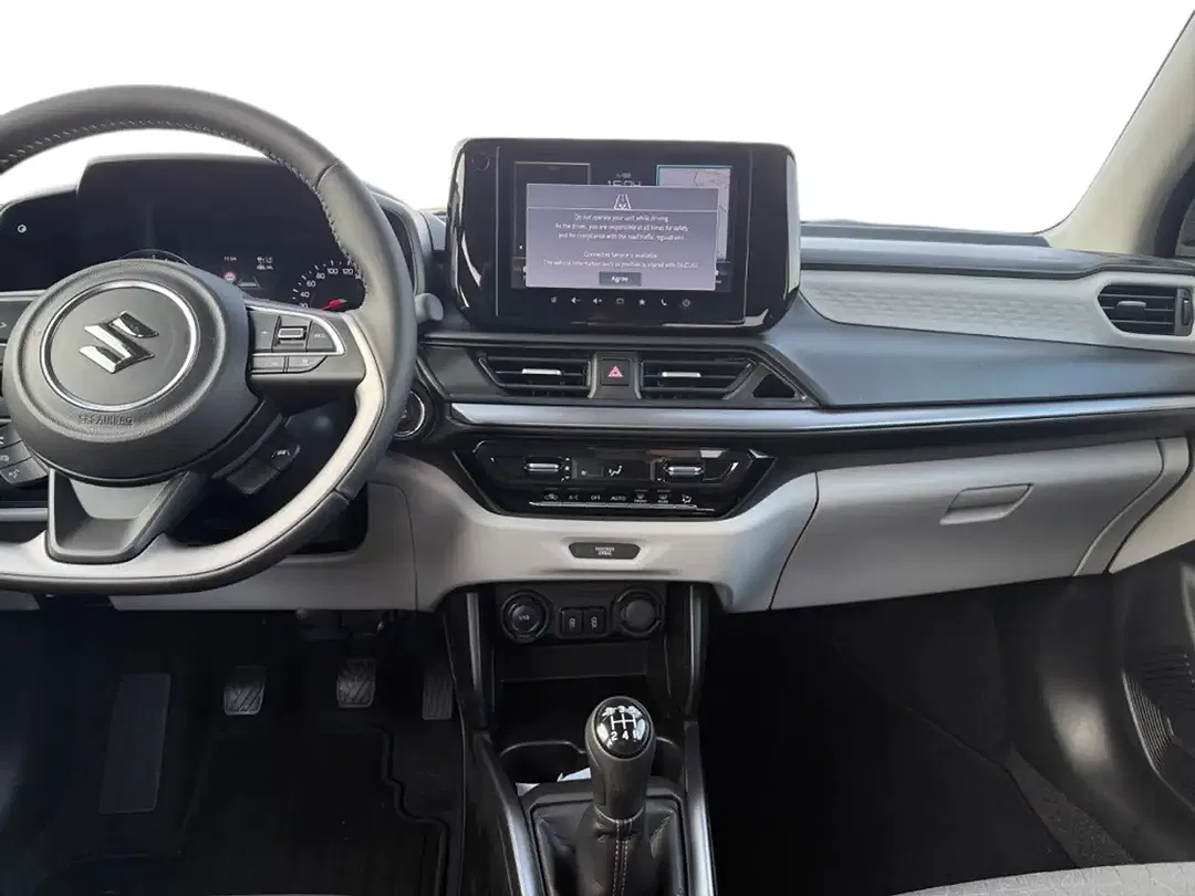 Suzuki Swift - Thumbnail 11