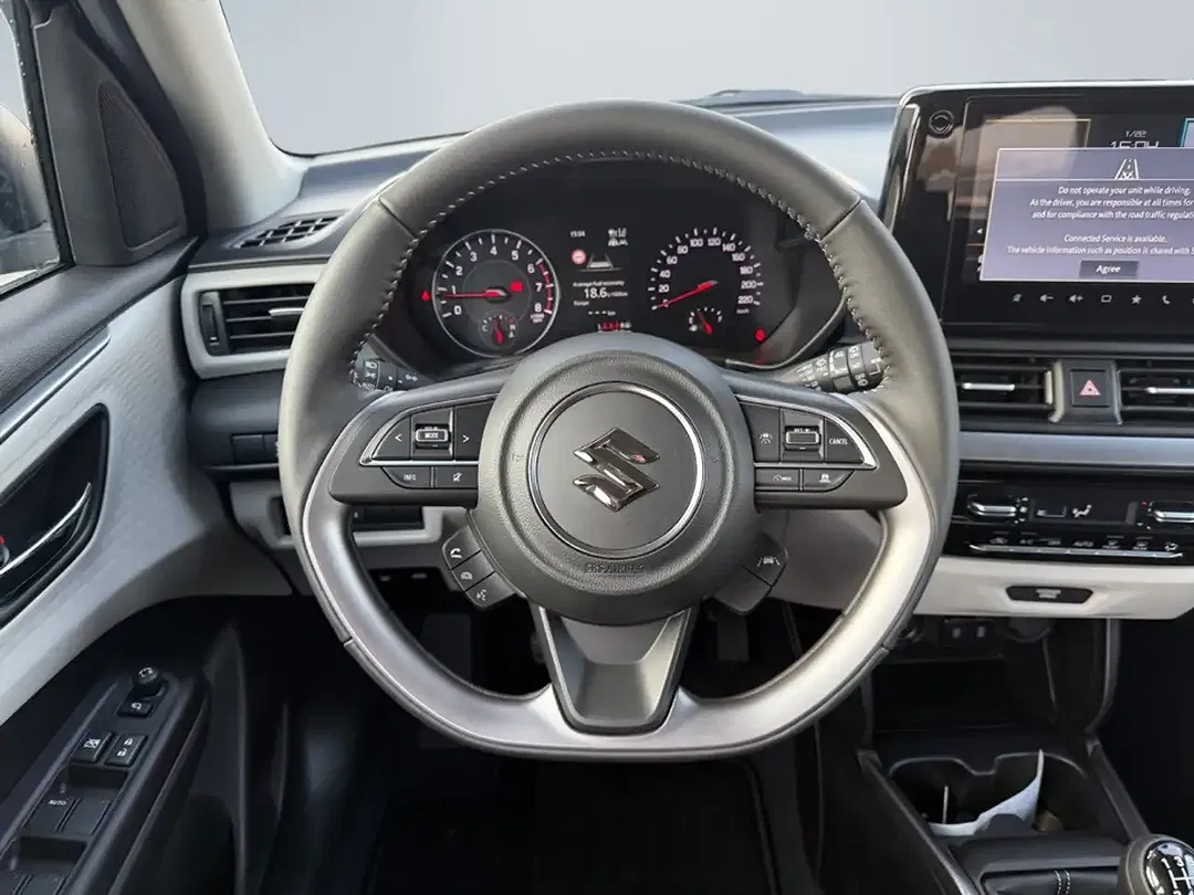 Suzuki Swift - Thumbnail 12