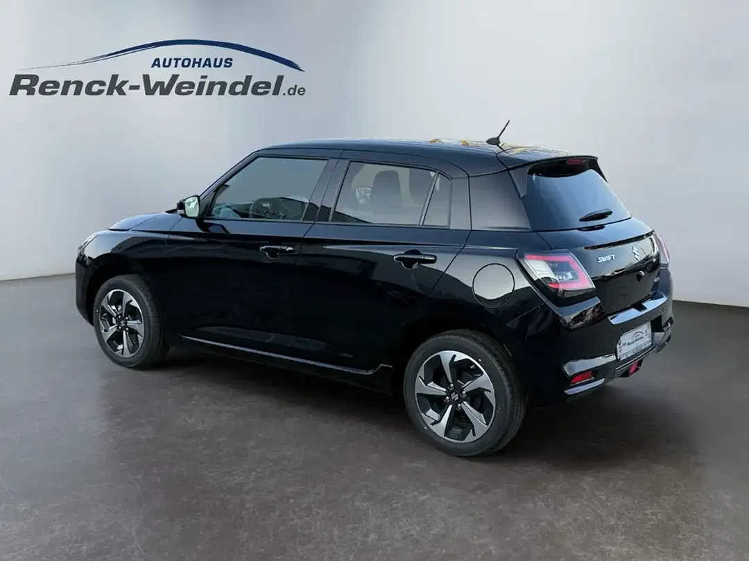 Suzuki Swift - Thumbnail 3