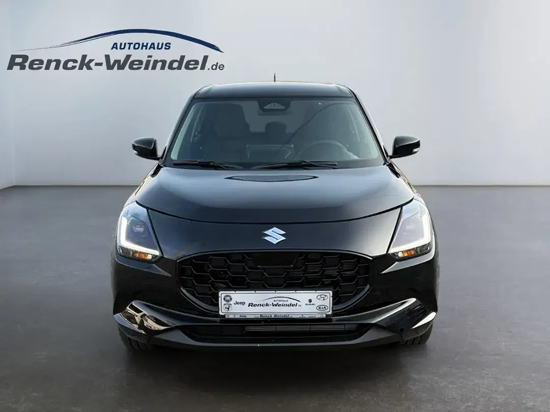 Suzuki Swift - Thumbnail 8